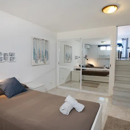 Urb. Alhambra 3 Holiday home Nerja