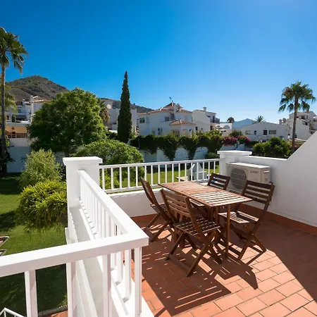 Urb. Alhambra 3 Nerja