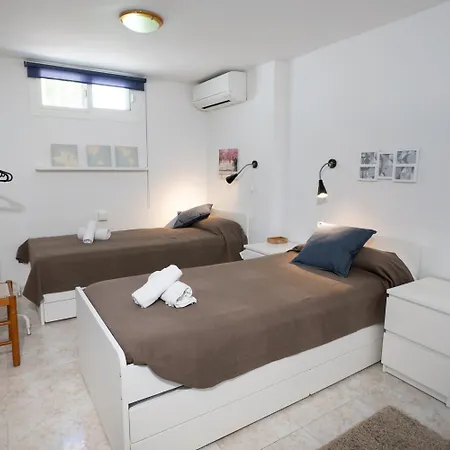 Urb. Alhambra 3 Holiday home *