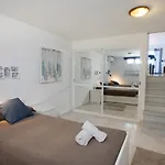 Urb. Alhambra 3 Дом отдыха Нерха